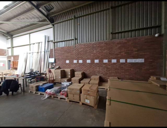 357M² WAREHOUSE TO LET IN JET PARK